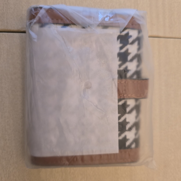 BY:KY Cognac Houndstooth Pattern Faux Leather Wallet, Factory Sealed! NWT! - Picture 8 of 10